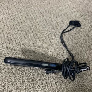 Paul Mitchell Neuro 1” flat iron